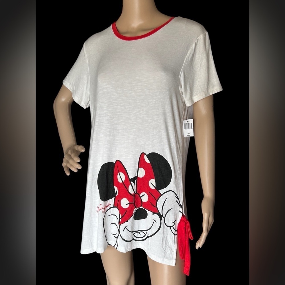 Disney Parks Minnie Mouse Graphic Tee Women Size L Stretch Red&White Bow Accent